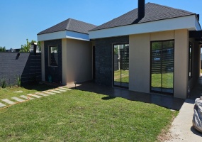 Díaz Alcántara, Durazno, 3 Habitaciones Habitaciones, ,3 BathroomsBathrooms,Casa,En venta,Díaz Alcántara,1925