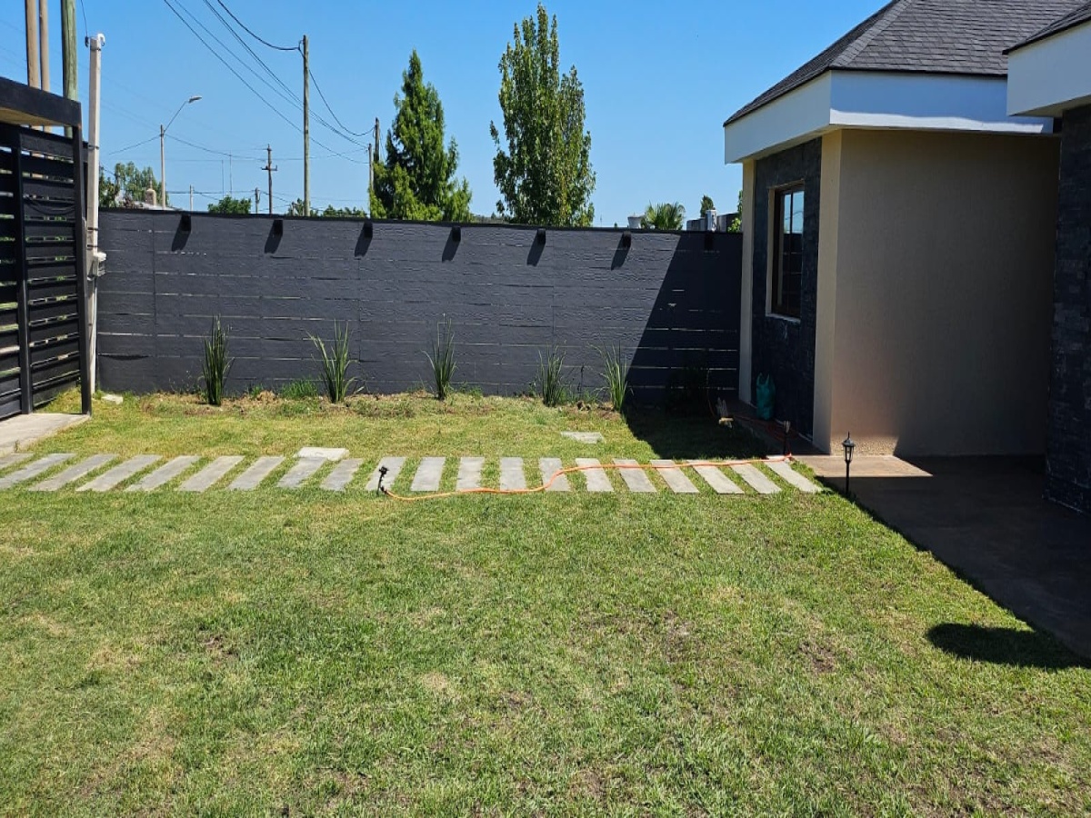 Díaz Alcántara, Durazno, 3 Habitaciones Habitaciones, ,3 BathroomsBathrooms,Casa,En venta,Díaz Alcántara,1925