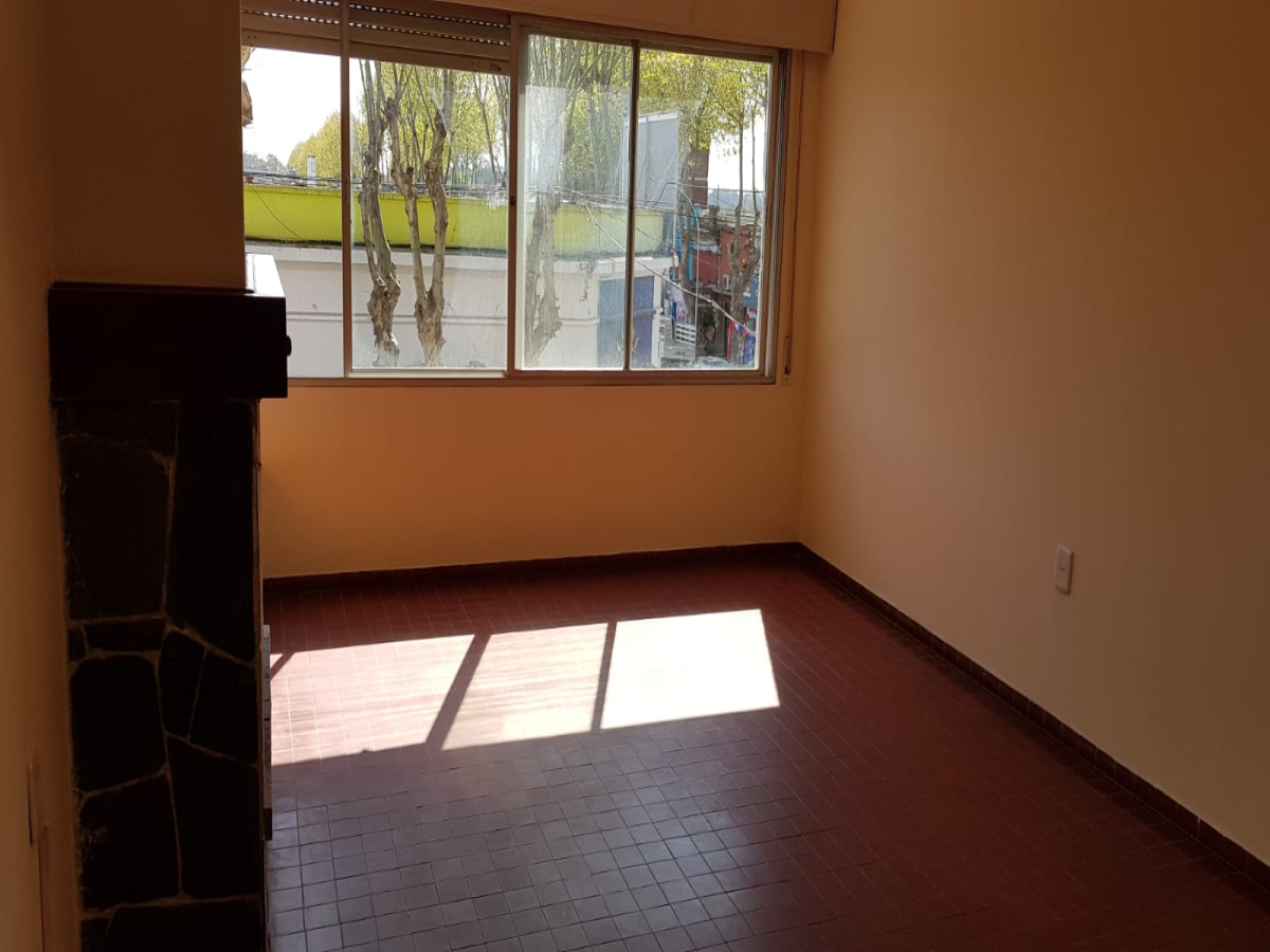 496 Artigas, Durazno, 0 , 0 ,0,Apartamento,En alquiler,Artigas,0,1934