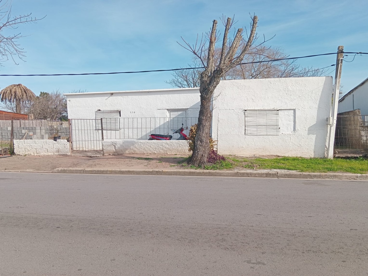 770 Fray Generoso Pérez, Durazno, 3 Habitaciones Habitaciones, ,2 BathroomsBathrooms,Casa,En venta,Fray Generoso Pérez,1954