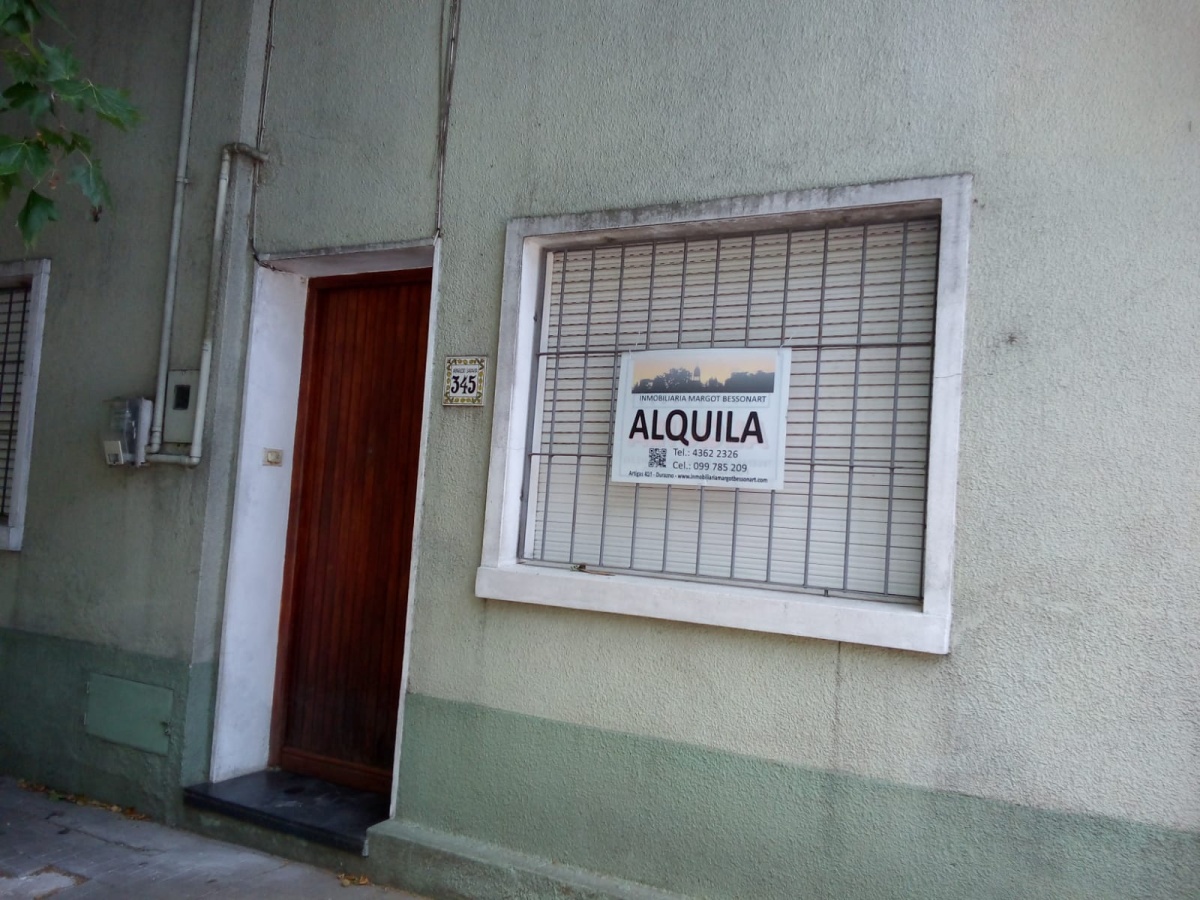345 Saravia, Durazno, 2 Habitaciones Habitaciones, 0 ,1 BañoBaño,Casa,En alquiler,Saravia,0,1978