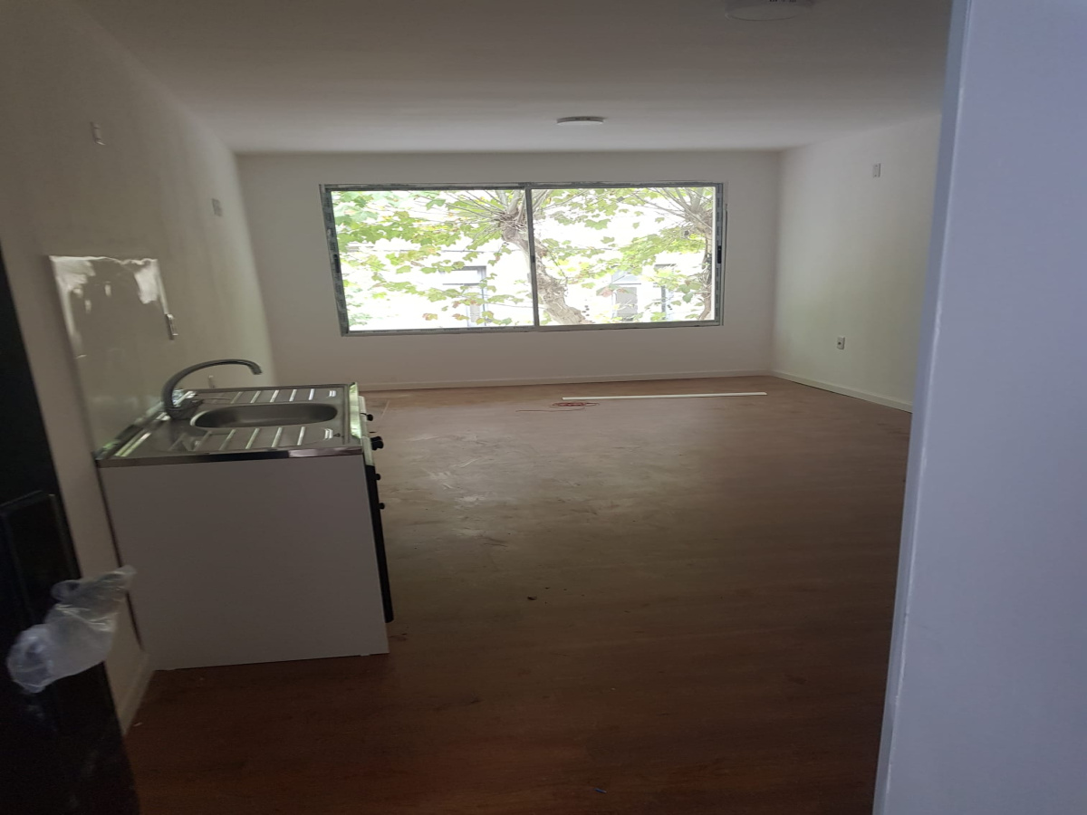 18 de Julio, Durazno, 0 , 0 ,0,Apartamento,En venta,18 de Julio,0,1988