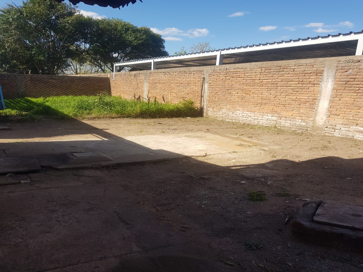 703 Juan Bautista de León, Durazno, 2 Habitaciones Habitaciones, ,1 BañoBathrooms,Casa,En venta,Juan Bautista de León,1226