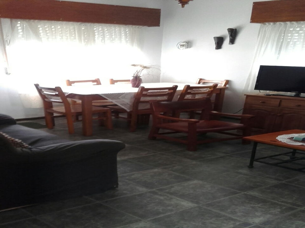 24 Fructuoso Rivera, Durazno, 2 Habitaciones Habitaciones, ,2 BathroomsBathrooms,Casa,En venta,Fructuoso Rivera,1279