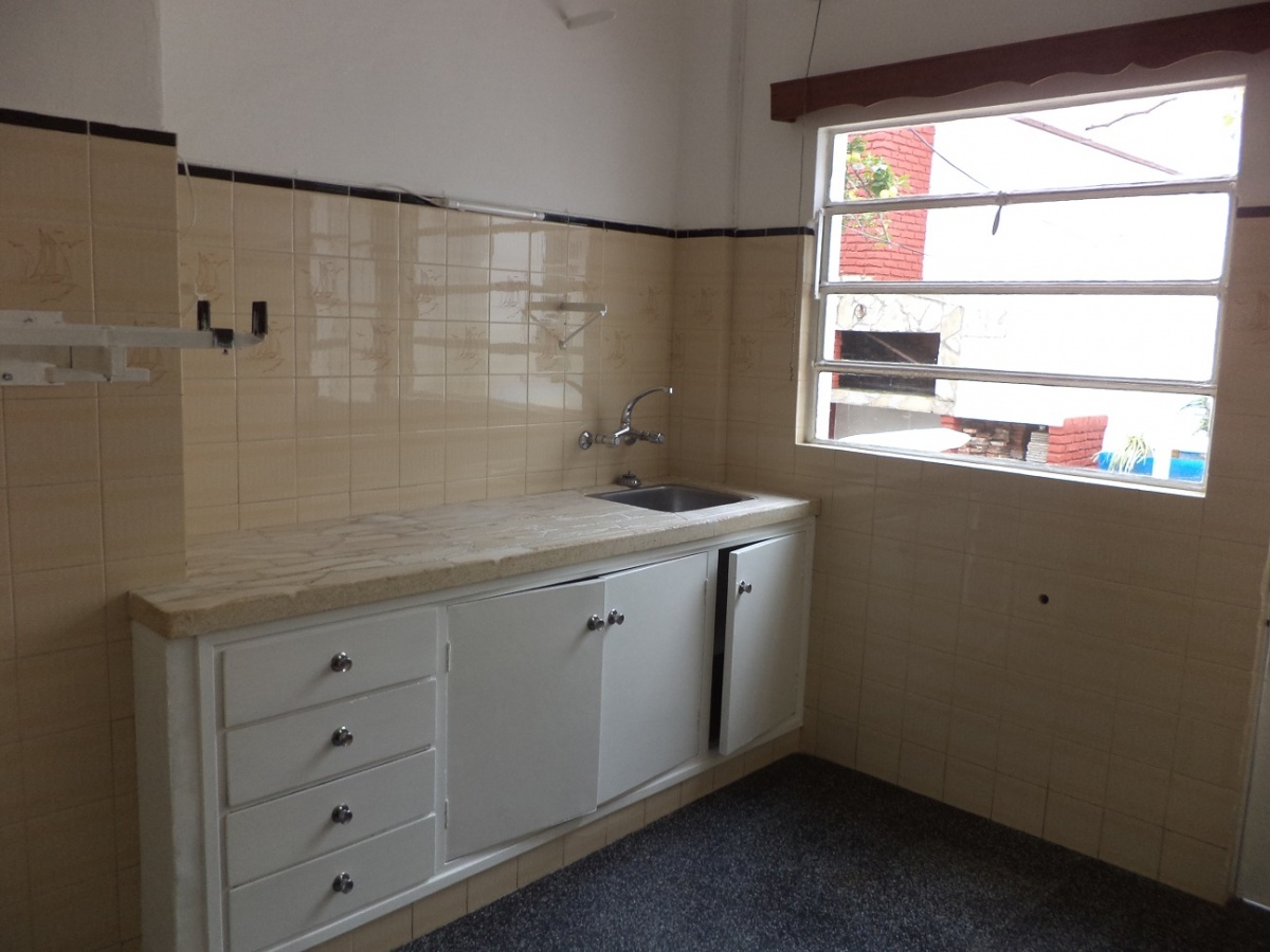 569 Batlle y Ordóñez, Durazno, 3 Habitaciones Habitaciones, 0 ,2 BathroomsBathrooms,Casa,En venta,Batlle y Ordóñez,0,1391