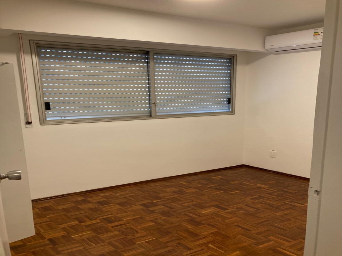 3272 Miguel Barreiro, Montevideo, 3 Habitaciones Habitaciones, ,3 BathroomsBathrooms,Apartamento,En venta,Miguel Barreiro,1764