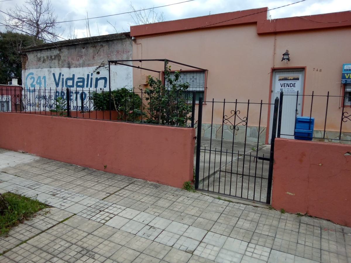 748 San Martín, Durazno, 2 Habitaciones Habitaciones, ,1 BañoBathrooms,Casa,En venta,San Martín,1808 748 San Martín, Durazno, 2 Habitaciones Habitaciones, ,1 BañoBathrooms,Casa,En venta,San Martín,1808