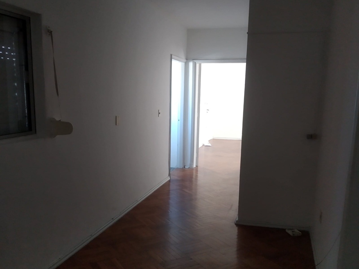 18 de Julio, Montevideo, ,Casa,En venta,18 de Julio,1811