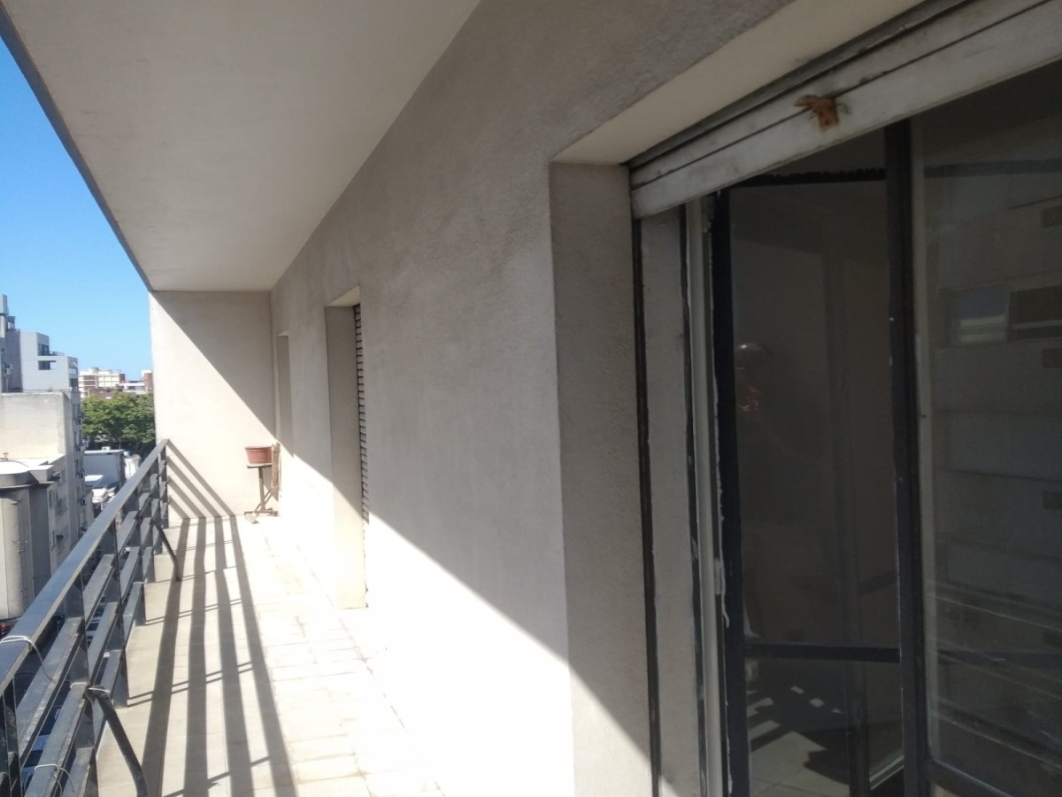 18 de Julio, Montevideo, ,Casa,En venta,18 de Julio,1811