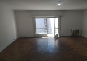 18 de Julio, Montevideo, ,Casa,En venta,18 de Julio,1811 18 de Julio, Montevideo, ,Casa,En venta,18 de Julio,1811